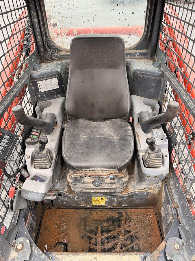 Used 2016 Kubota SVL75-2 tracked skid steer