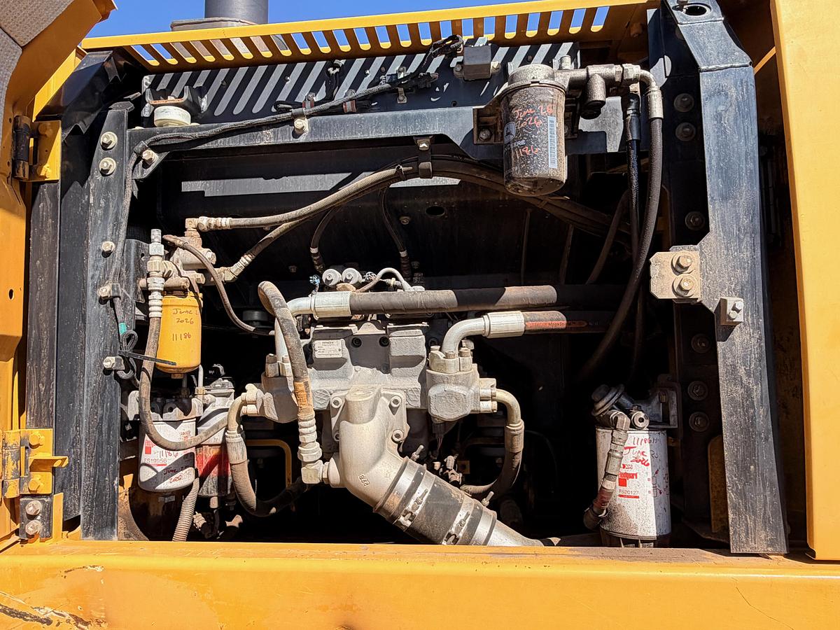 Used 2014 John Deere 290G LC Excavator