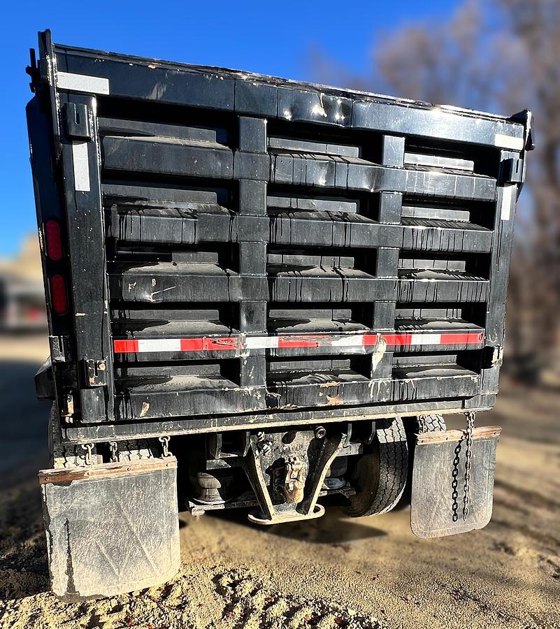 Used 2019 Western Star 4900SF Tri-Axle Dump Truck
