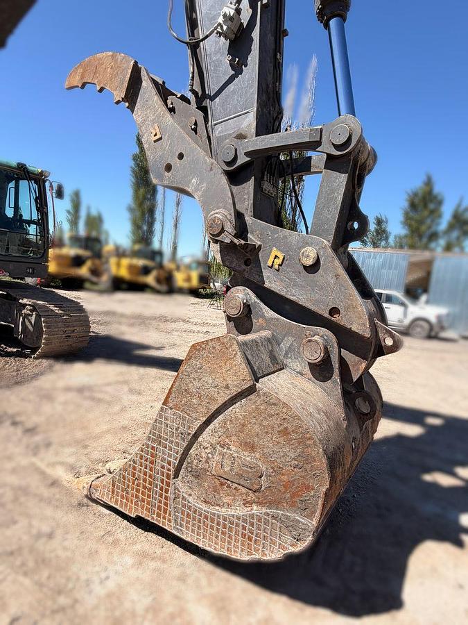 Used 2023 Volvo EC350EL crawler excavator, 3,548 hours, 35 ton