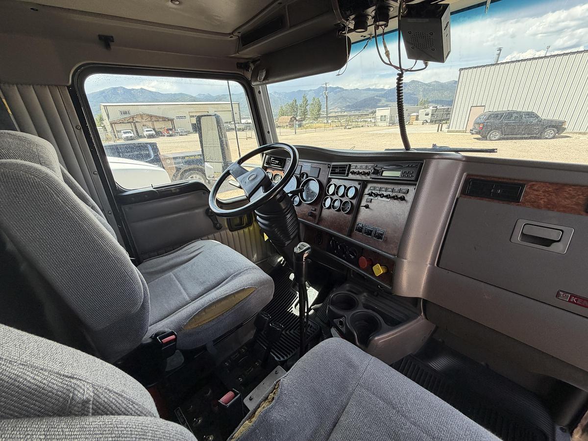 Used 2004 Kenworth T800B, TriAxle, DumpTruck, 18sp Manual Tranny, 16'Bed, Cat C13 Motor, 430 HP