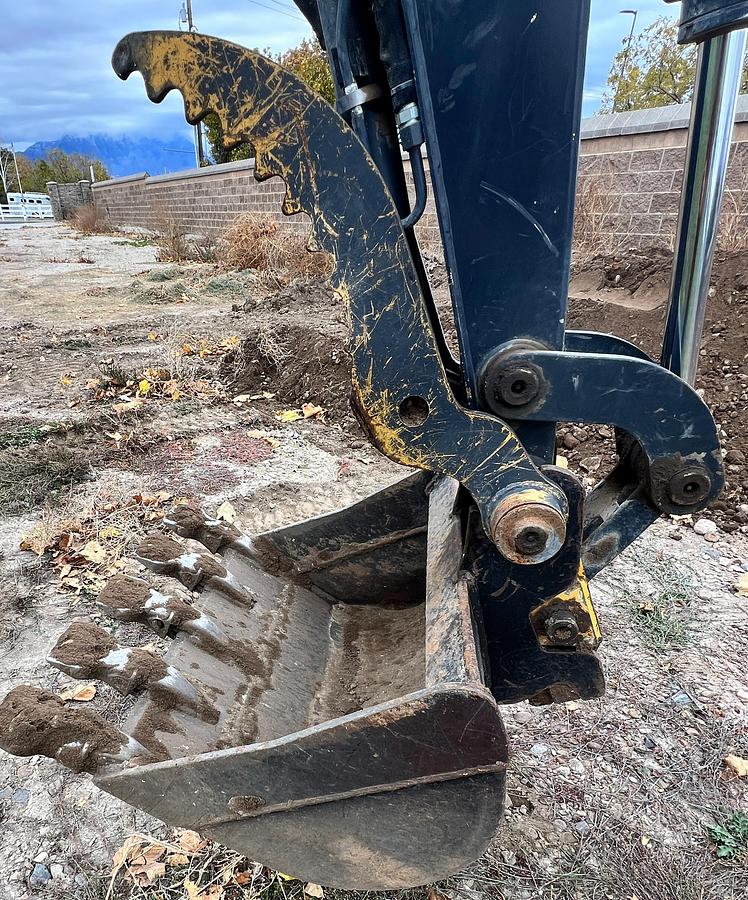 Used 2019 Deere 35G