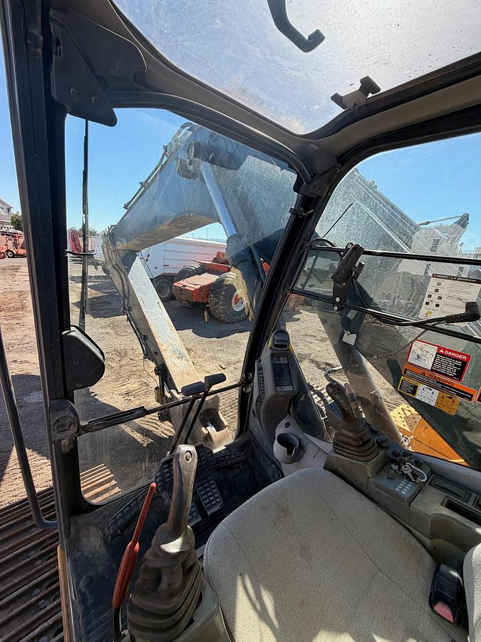 Used 2014 John Deere 290G LC Excavator