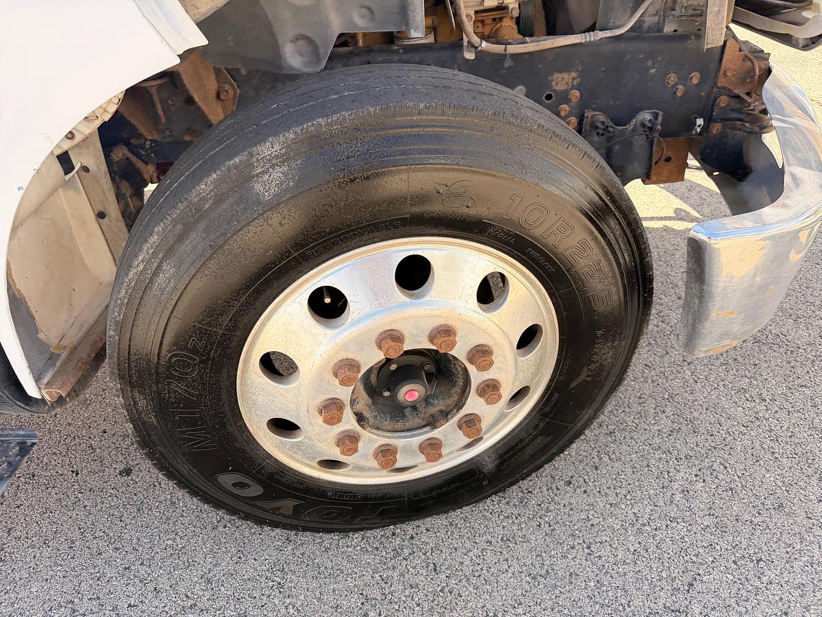 Used 2004 Ford F650 SD