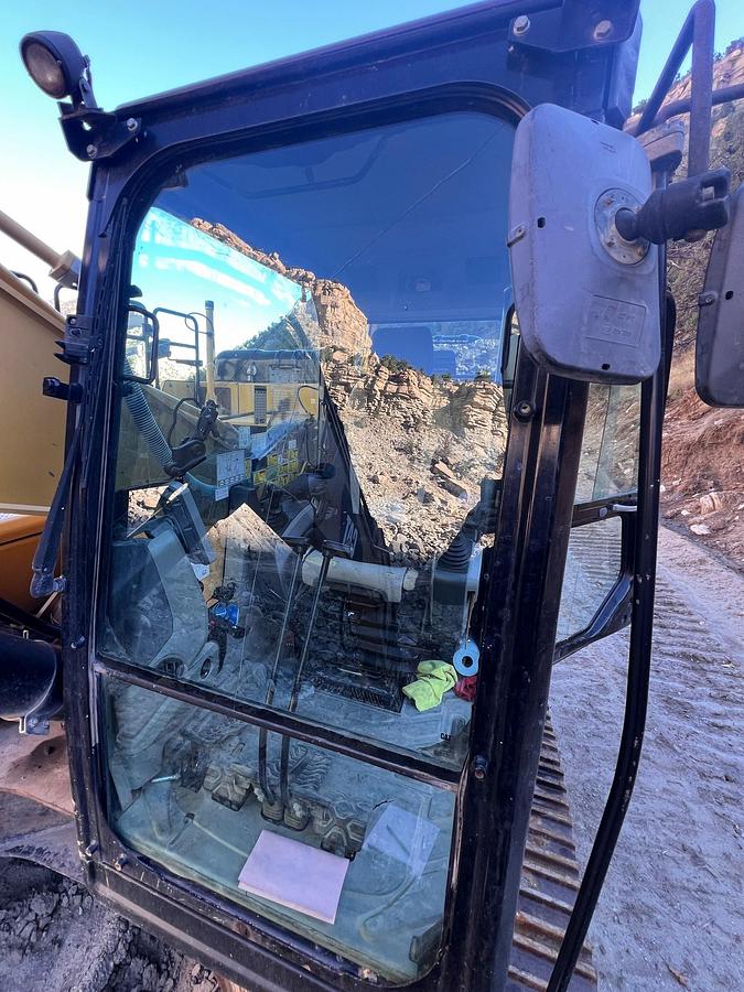 Used 2016 Caterpillar 336F L Excavator with Thumb
