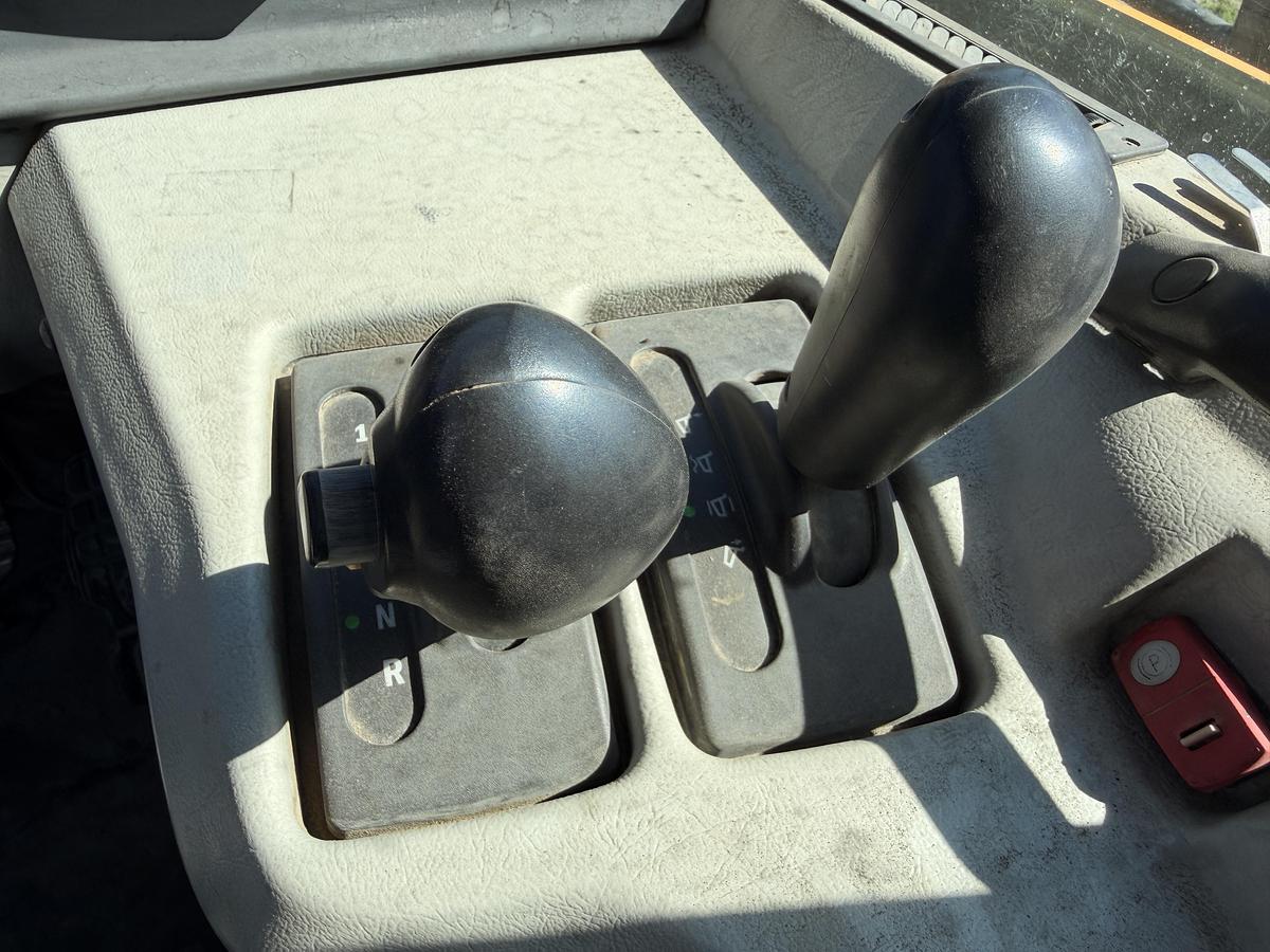 Used 2014 caterpillar 740b