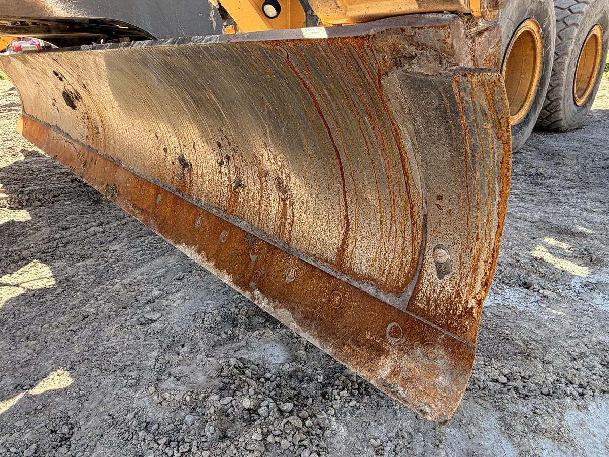 Used Deere 772GP Motor Grader 12K hrs 6WD