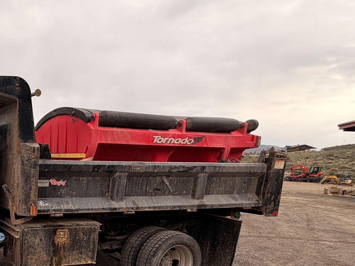 Used Western Tornado Salter/Spreader 1.8 cu yd