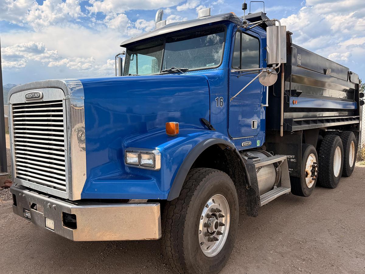 Used Freightliner FLD120SD