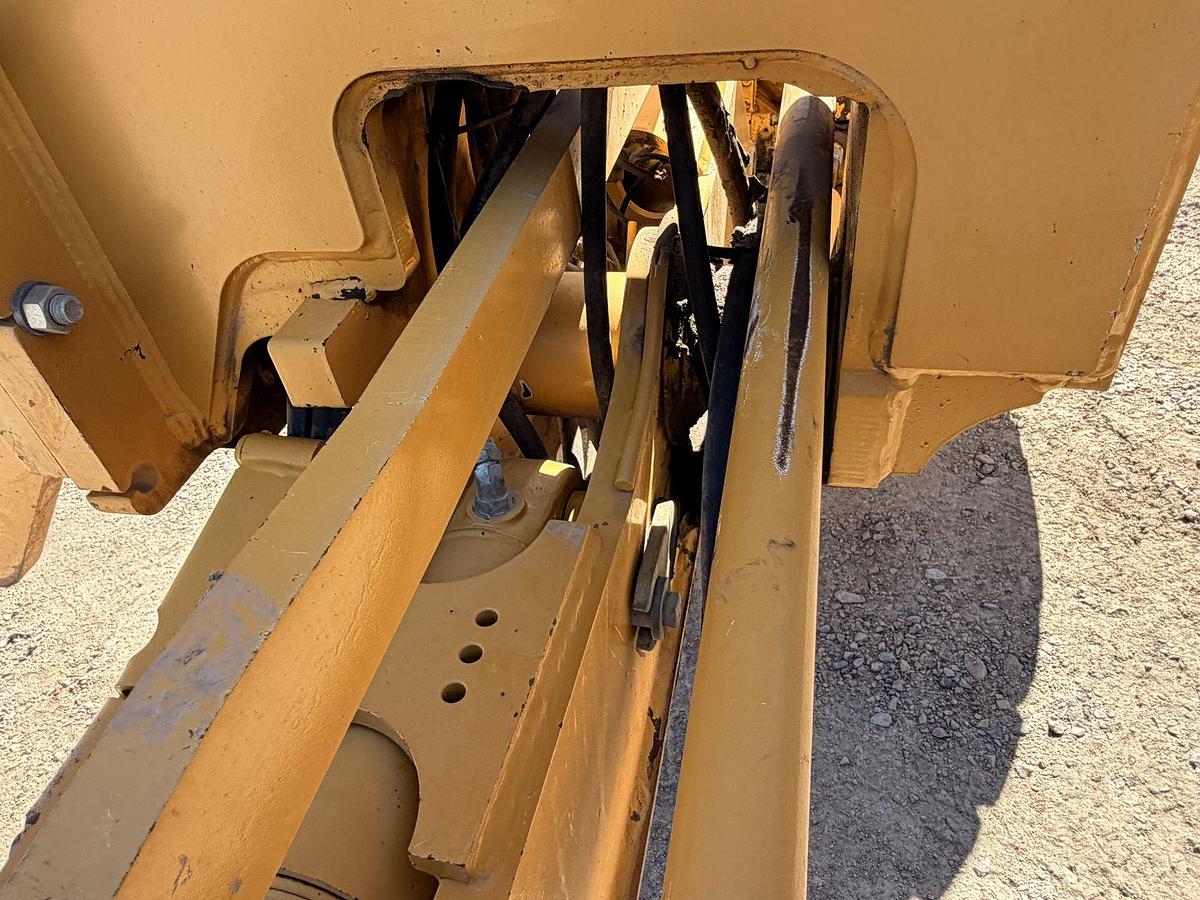 Used Deere 772GP Motor Grader 12K hrs 6WD