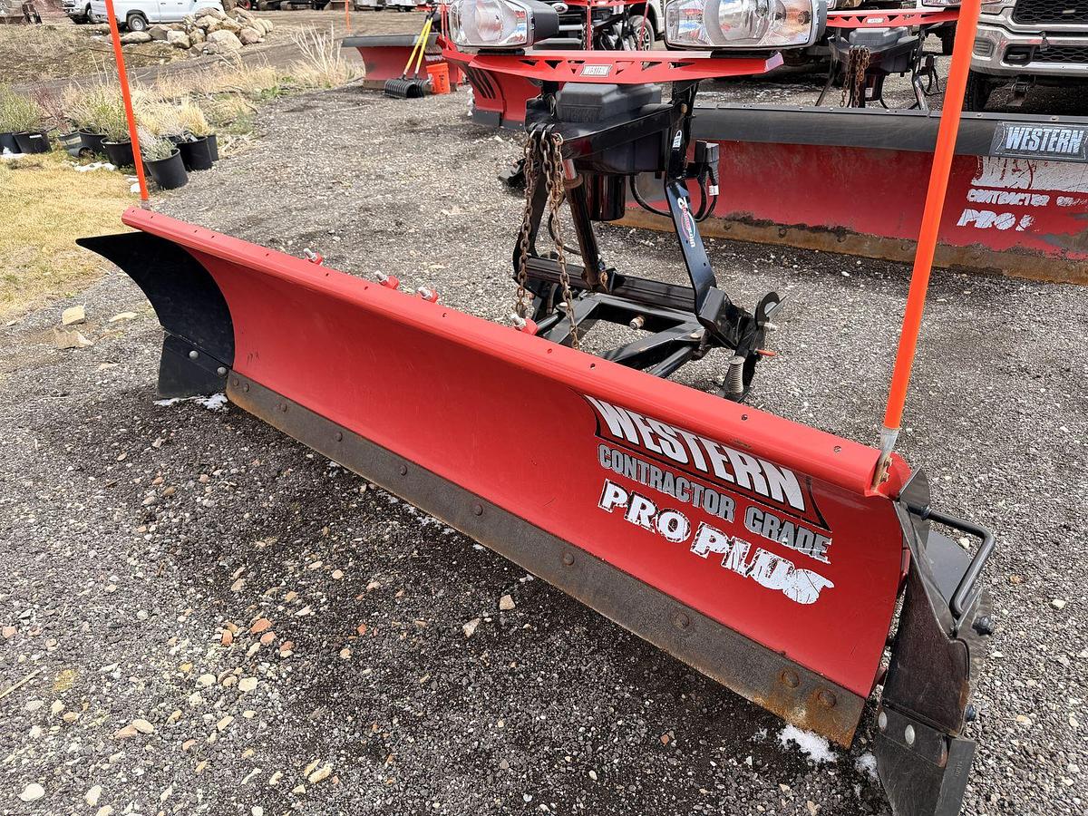 Used 2024 Western Pro Plus 8' Ultra Finish Snow Plow – UltraMount 2 | Ultra Finish