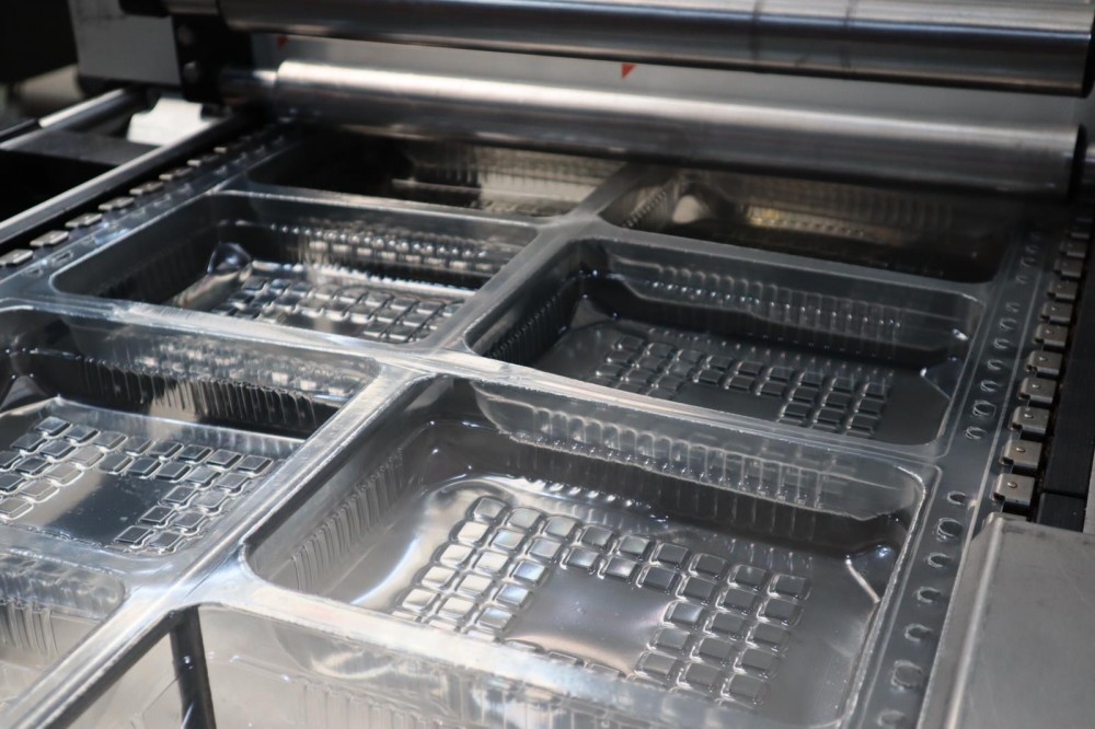 Used Thermoformer VC999 I-series