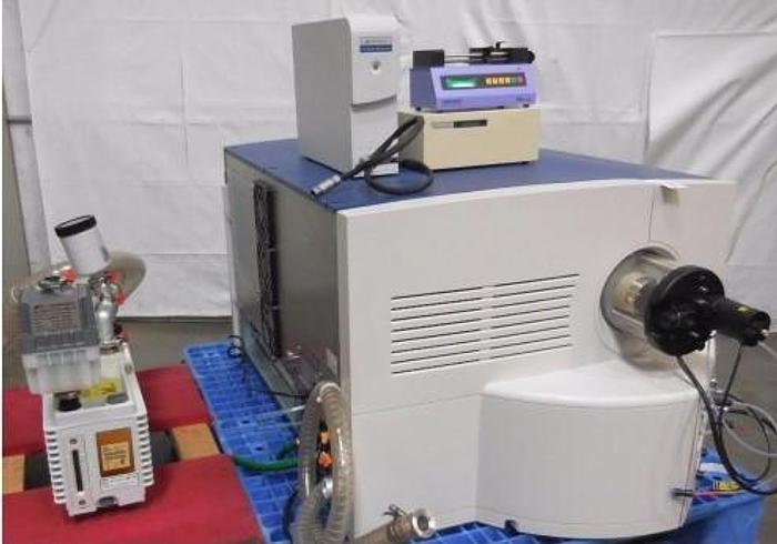 waters Micromass Q-TOF Spectrometer w/ Pump