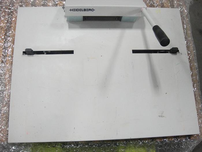 Used 2000 Heidelberg Plate Punch 2000