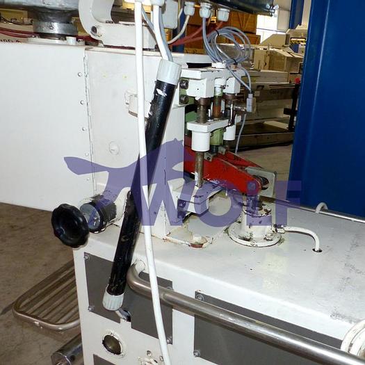 Used used Chocolate pouring machine