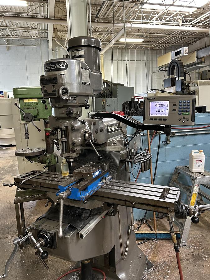 Used Bridgeport Manual Knee Mill