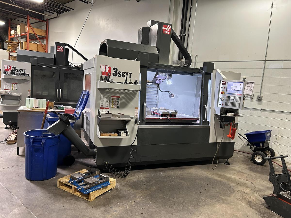 Used Haas VF3SSYT CNC Vertical Machining Center