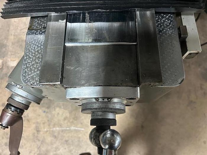 Used South Bend  Universal Knee Mill