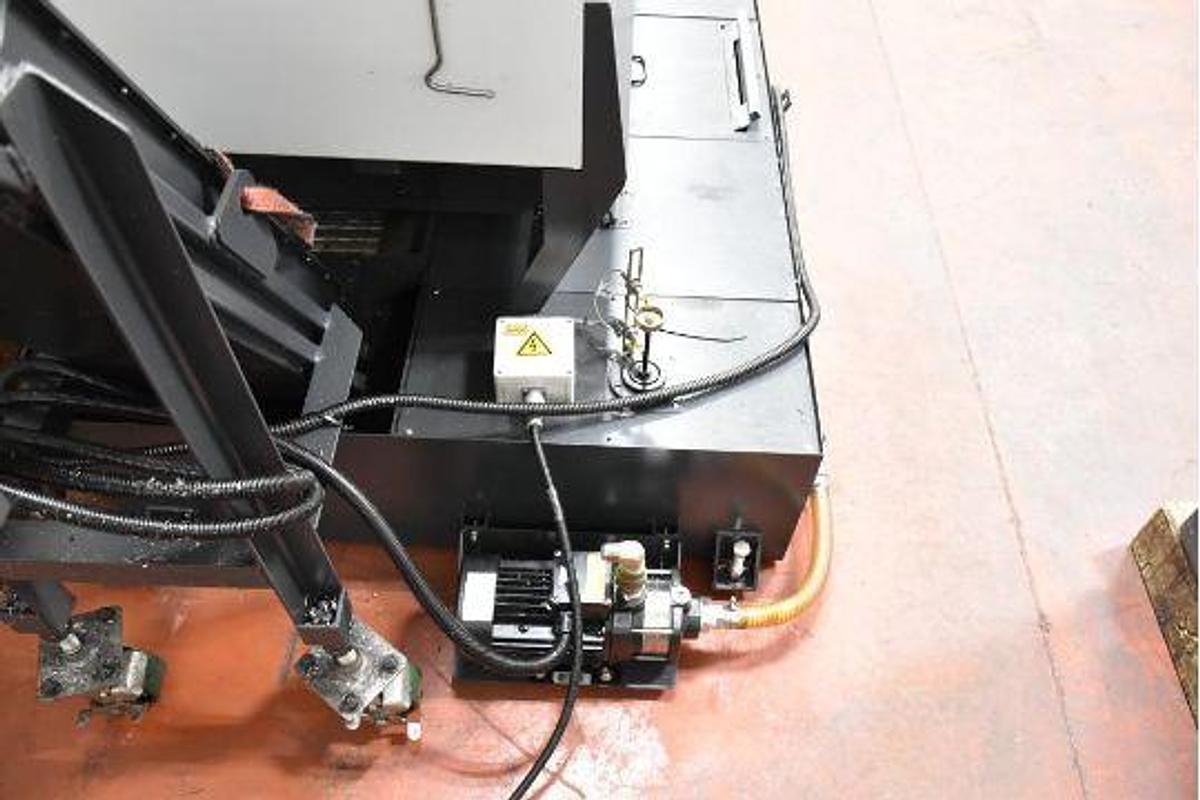 Used Awea LP-3016YF CNC Multi-Face Bridgemill