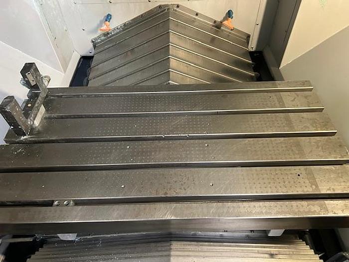 Used Makino F5 CNC Vertical Machining Center