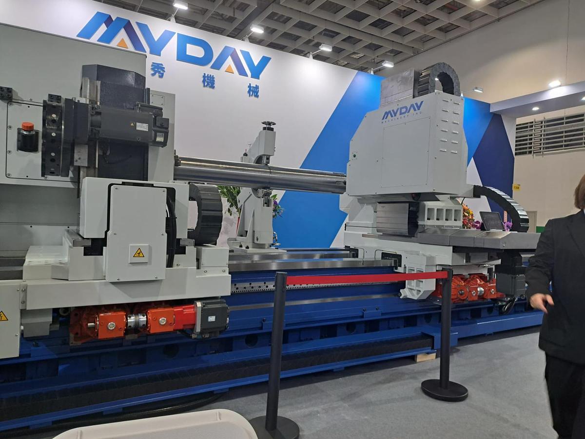Used MY DAY SGE1500 CNC Lathe