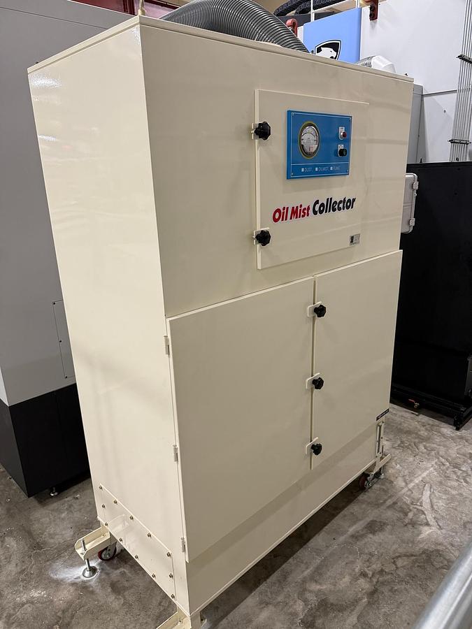 Used DN DBM 2550U Five-Axis CNC Bridge Mill