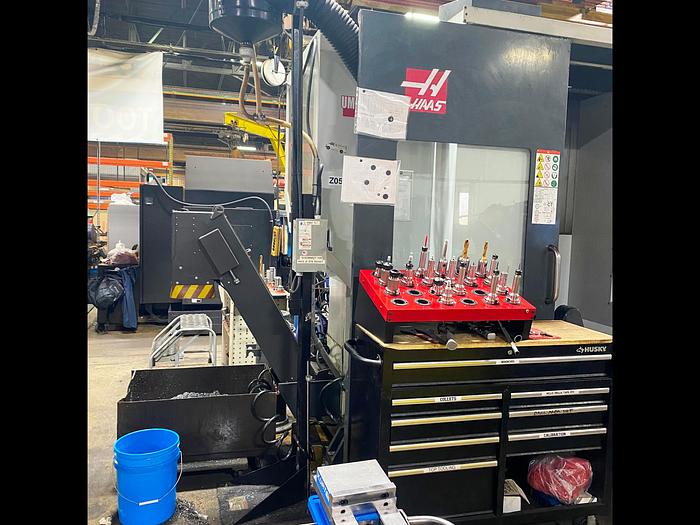 Used Haas UMC-750SS CNC 5-Axis Vertical Machining Center