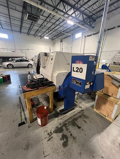 Used Daewoo Puma 250MSB CNC Lathe With Live Tooling