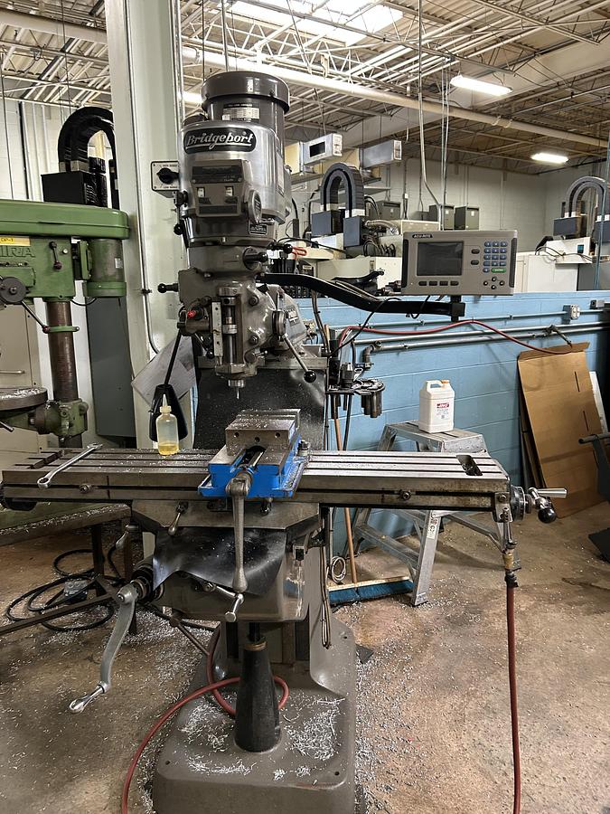Used Bridgeport Manual Knee Mill