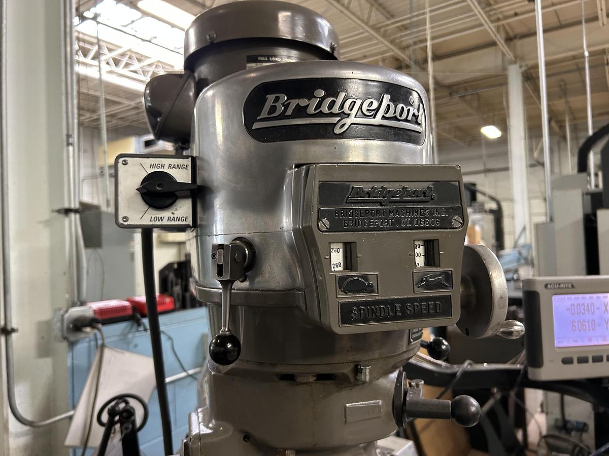 Used Bridgeport Manual Knee Mill