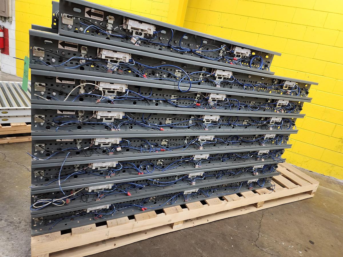Used Intelligrated MDR Zero Pressure Accumulation Belted Zone Conveyor 22" x 57'6" (#412C)