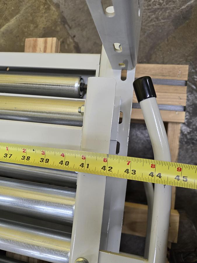 Hytrol 30" Lift Gate Conveyor (#593)