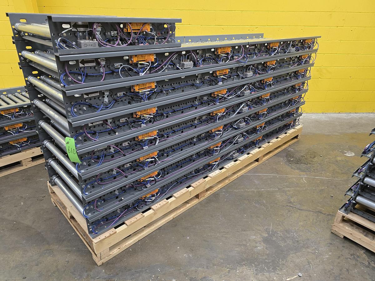 Used Intelligrated 28" x 72'6" MDR Zero Pressure Accumulation Conveyor (#610)
