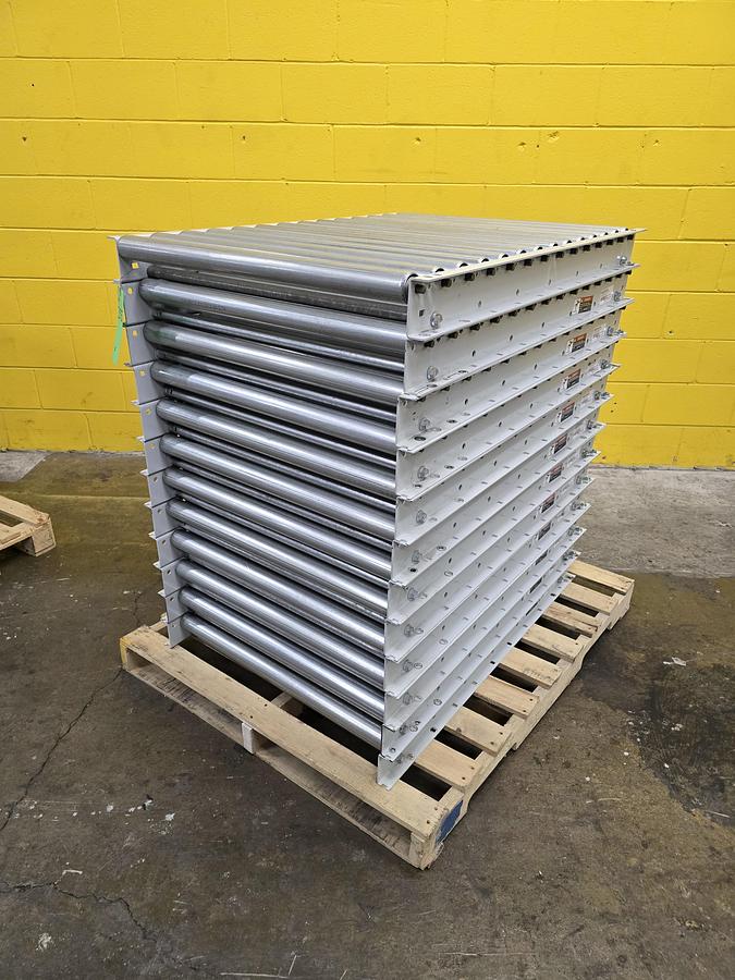 Used 2023 Intelligrated Gravity Conveyor 30.5" x 16' (#385)