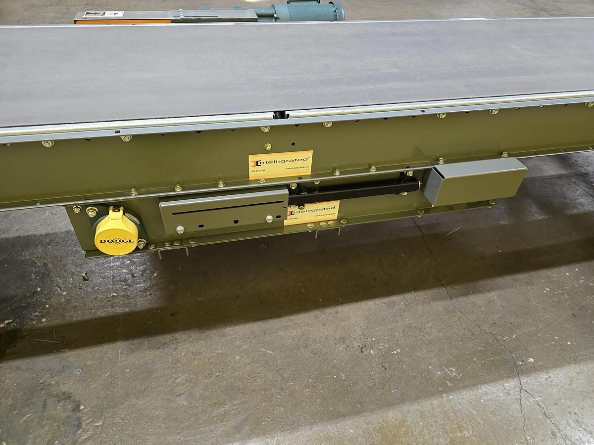 Intelligrated Slider Bed Belt Conveyor 30.5" x 27' NEW (#497)