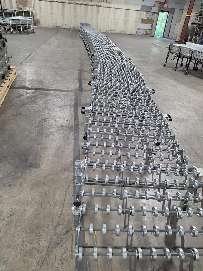 Used Roach Flexible Conveyor 30"x40' Live Roller (#709)