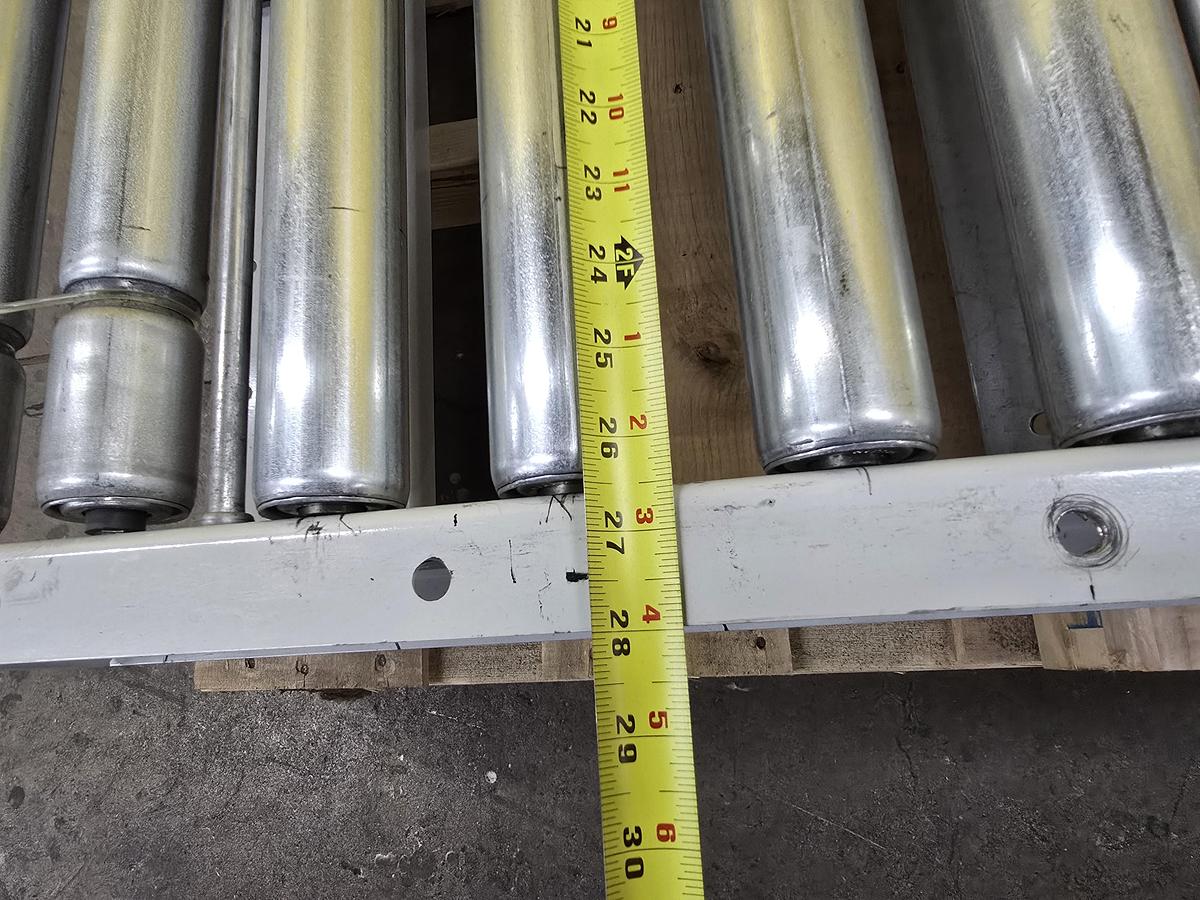 Used Hytrol 190ACC 28" x 6'6" Live Roller V-Belt Conveyor (#521)