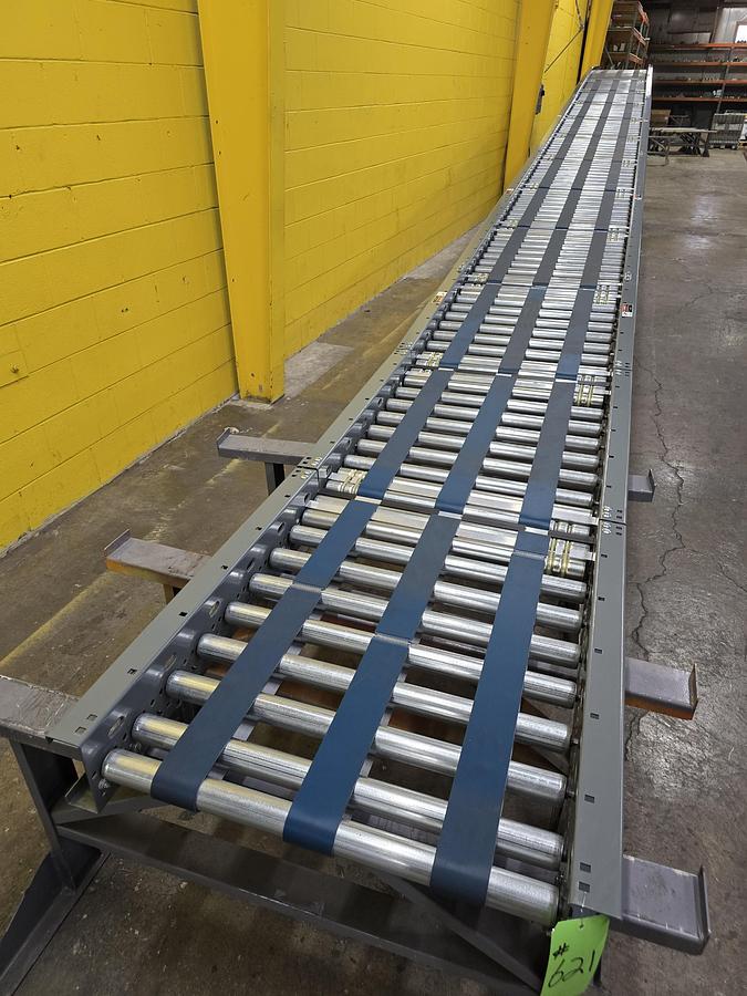 Used Intelligrated 33"bf x 37'6" MDR Belted Zero Pressure Incline/Decline Conveyor (#334)