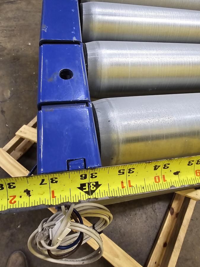 Used MHS Itoh Denki 34" MDR 90 Degree Zero Pressure Accumulation Roller Conveyor (#271)
