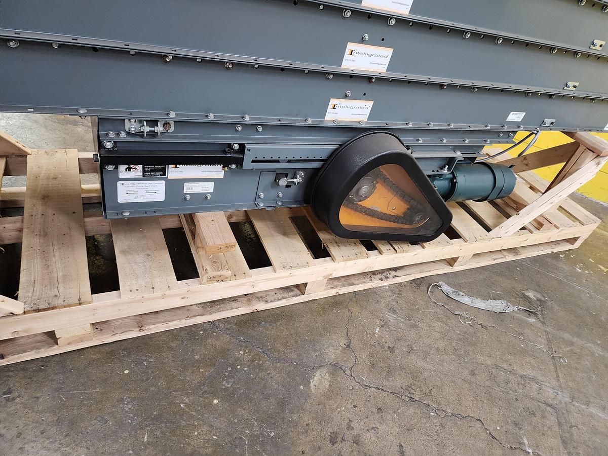 Used Intelligrated Slider Bed Belt Conveyor 24.5" x 63' (#105)