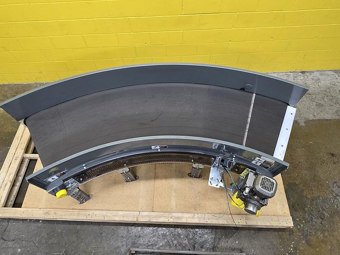 Used Transnorm 63 Degree Belted Curve Conveyor TS1500/140 V2 27" Belt, 67" IR (#402)