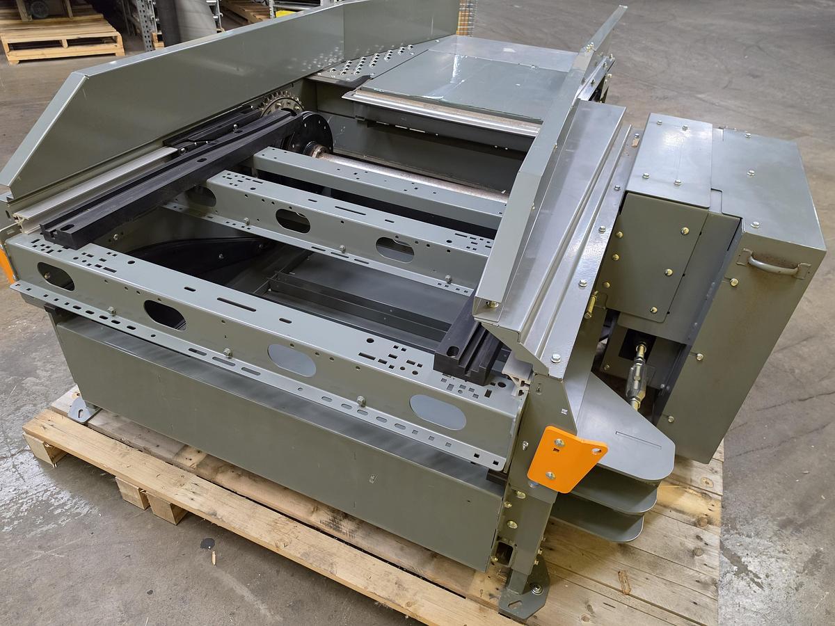 Used Intelligrated Intellisort Sliding Shoe Sorter Drive (#700)