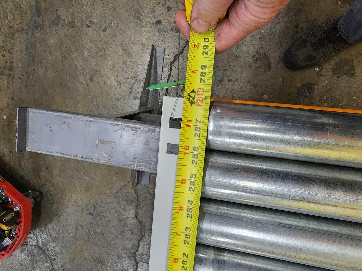 Intelligrated 30.5" x 24' Live Roller V-Belt Conveyor (#349)