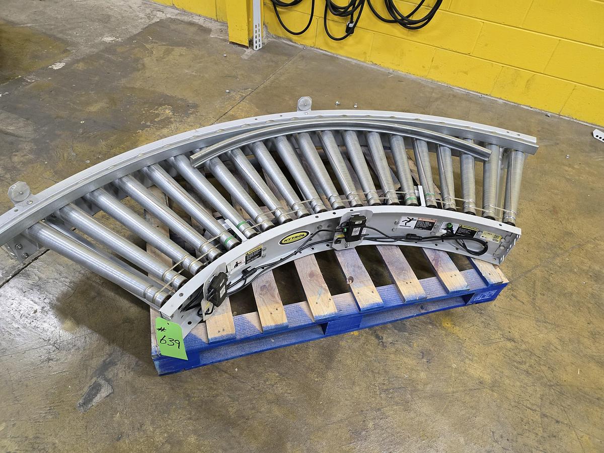 Used Hytrol 190E24EZC 24 volt Zero Pressure Accumulation Conveyor 90 Degree Curve 26" (#639)