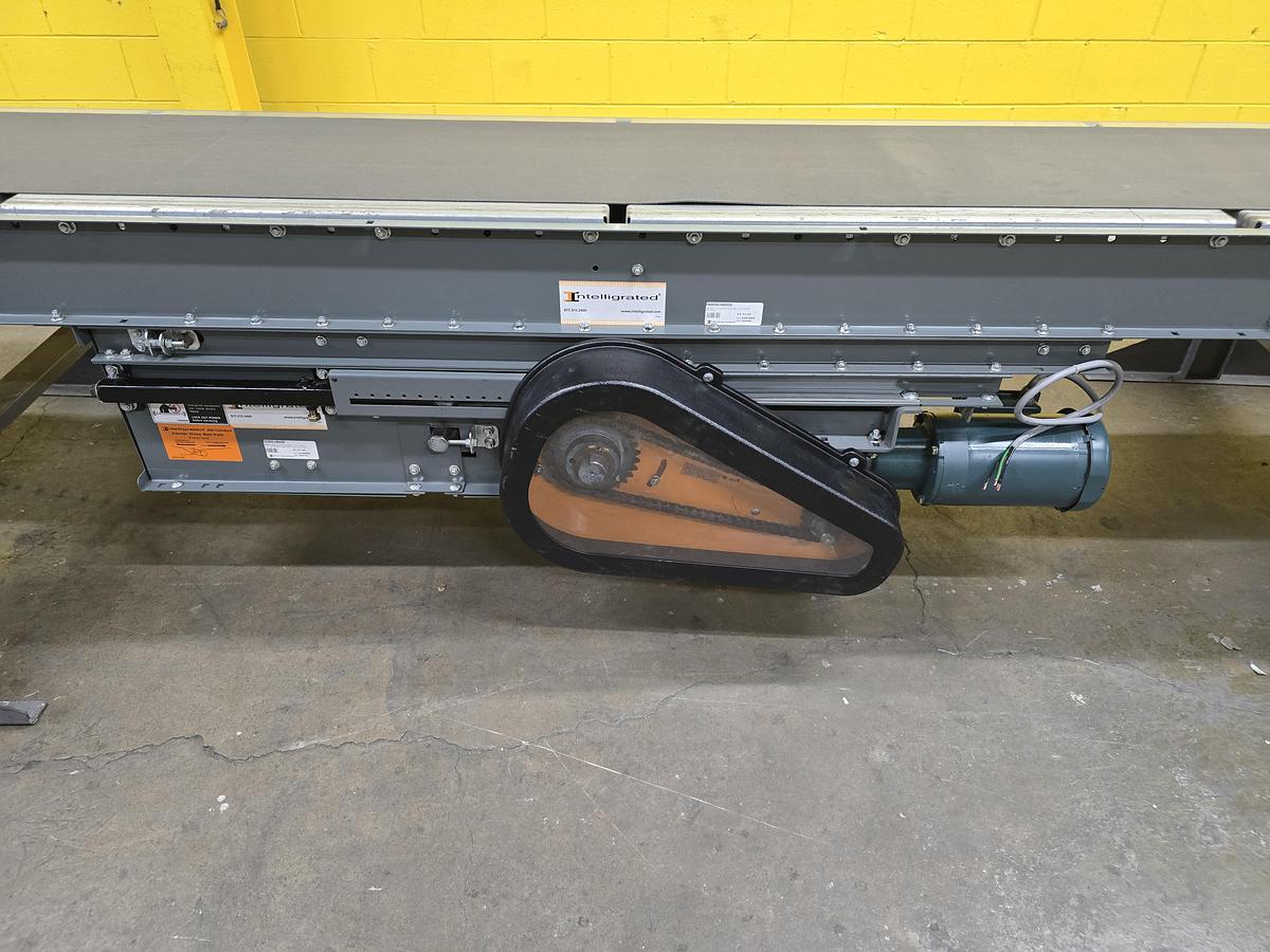 Used Intelligrated Slider Bed Belt Conveyor 24" x 24' (#486)