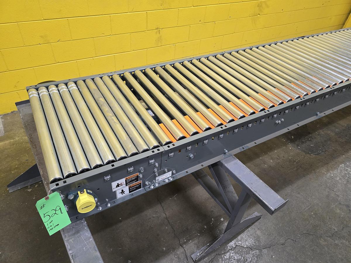 2018 Intelligrated 30.5"w x 15' Live Roller V-Belt Conveyor (529)