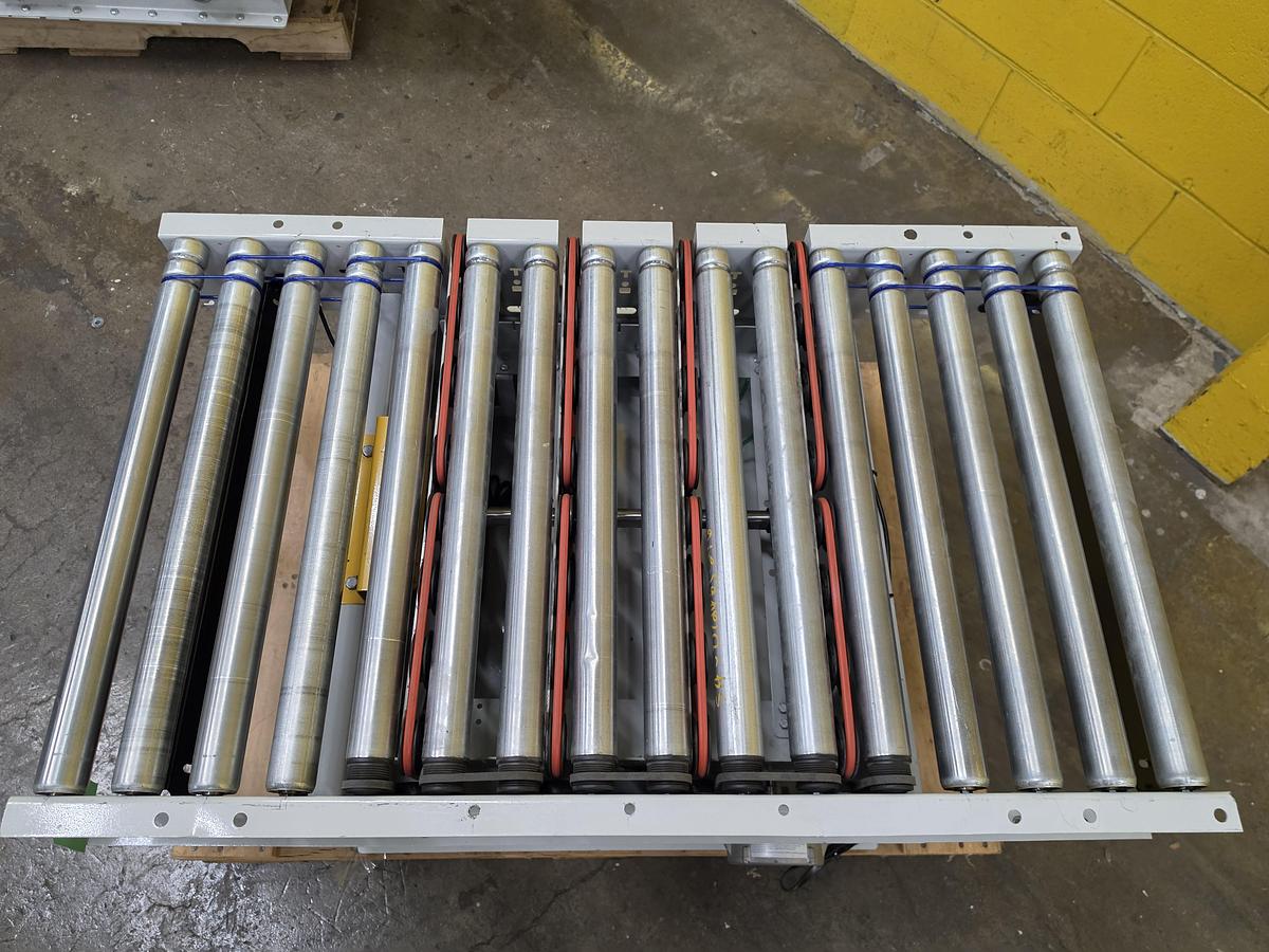 Used Hytrol 190E24EZ 24 volt 90 Degree Pop Up Divert Transfer Conveyor (#695)