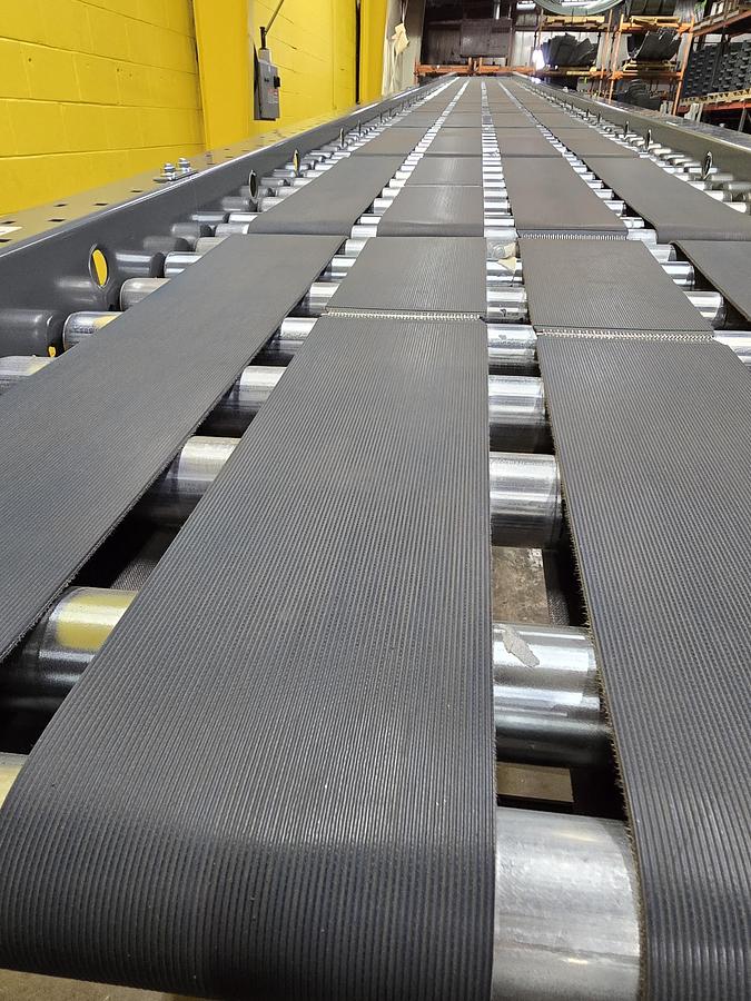 Used Intelligrated 28" x 55' MDR Belted Zero Pressure Incline Conveyor (#432)