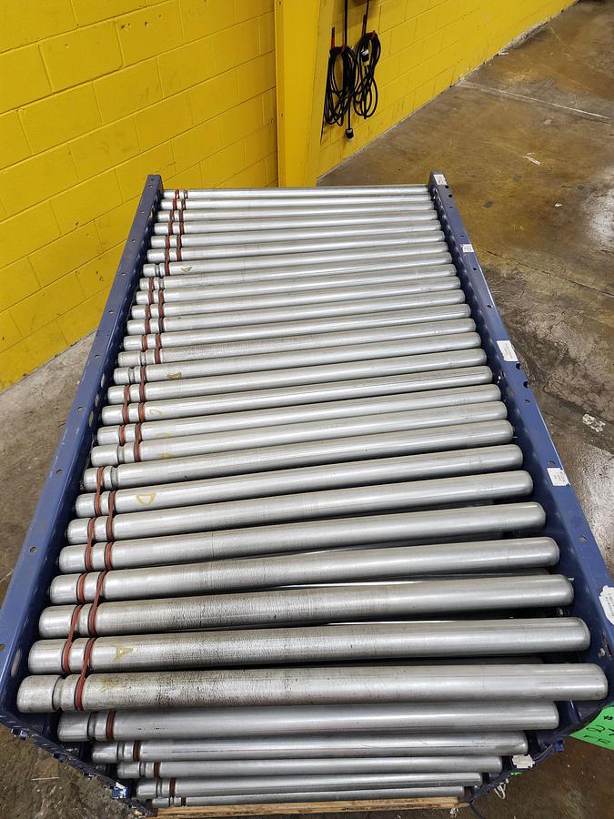 Used MHS Itoh Denki 34" x 5' MDR Skewed Roller Conveyor (#275)