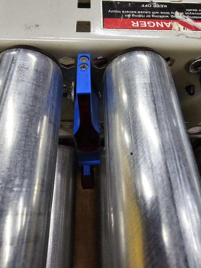 Used Intelligrated 27" x 18' MDR Zero Pressure Accumulation Conveyor (#297)